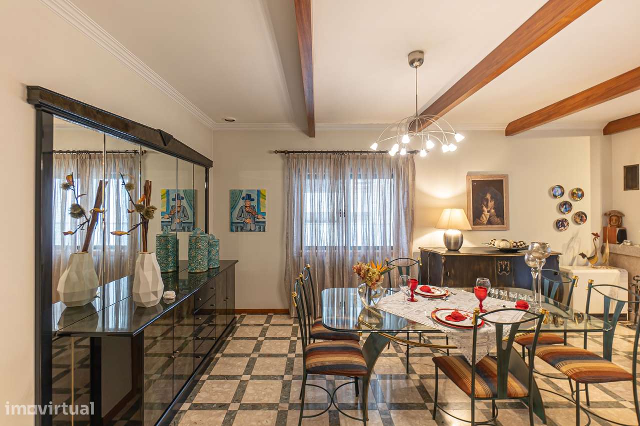 Moradia T3+1 Renovada com Vista Mar | Esmoriz-8