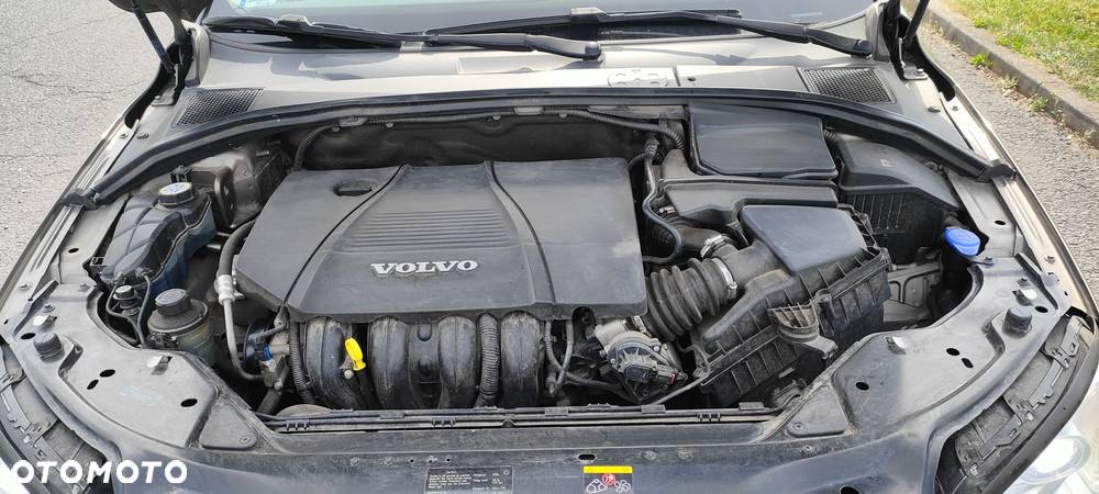 Volvo S80 2.0F Momentum - 25