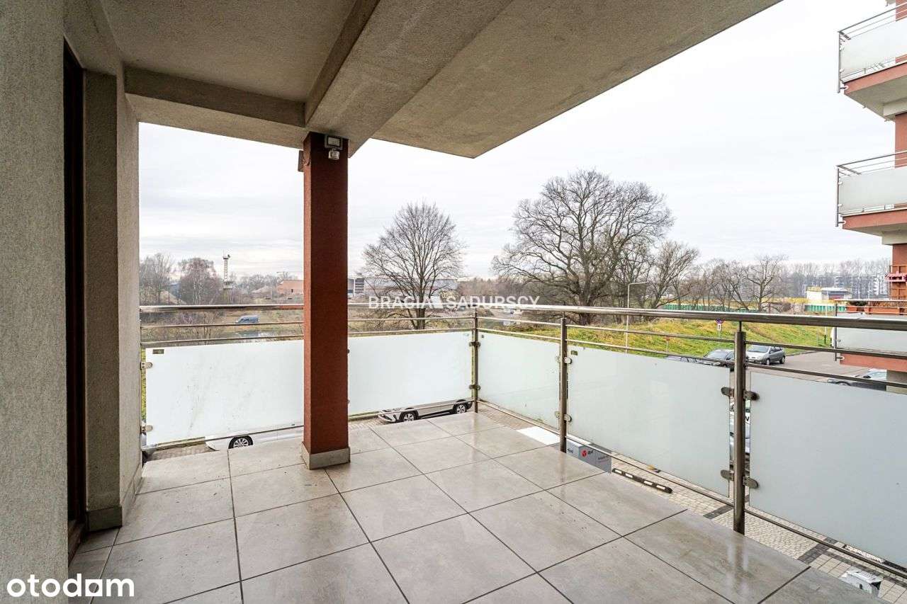 3pok do remontu/ul.Na Zakolu wisły/ duzy balkon-4