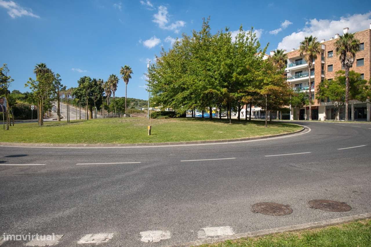Espaço Comercial Novo em Vila Chã, Amadora-14