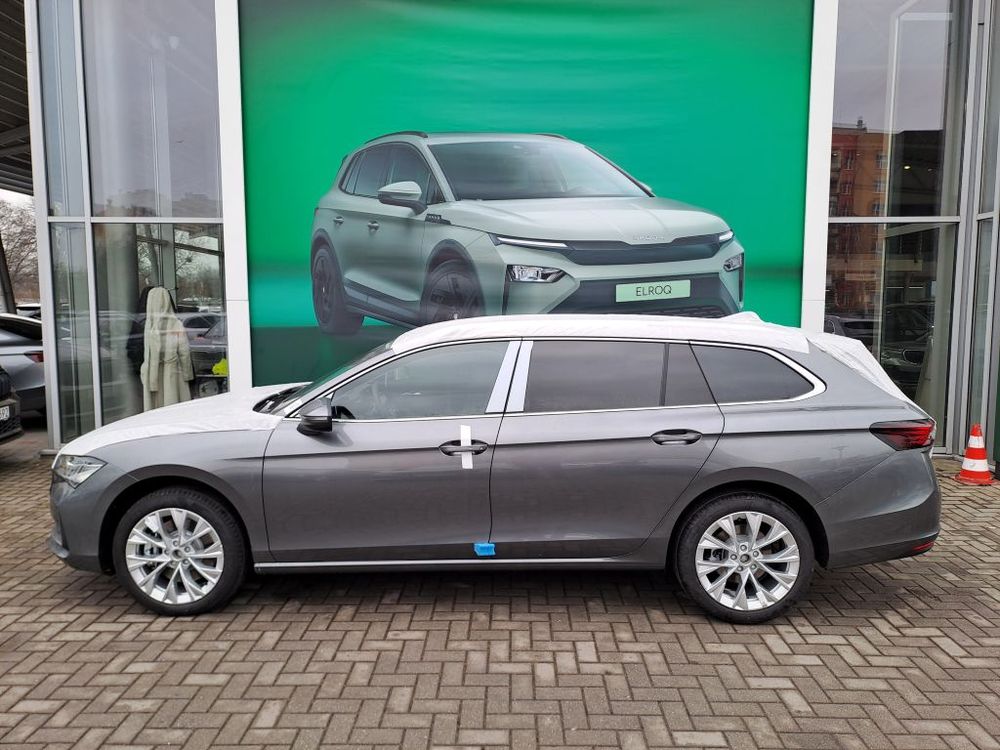 SKODA SUPERB 2.0 TDI 193KM DSG 4X4 DRIVE, fabryczny hak, od ręki