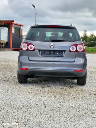 Volkswagen Golf Plus - 11