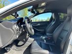 Mercedes-Benz CLA 250 7G-DCT Urban - 17