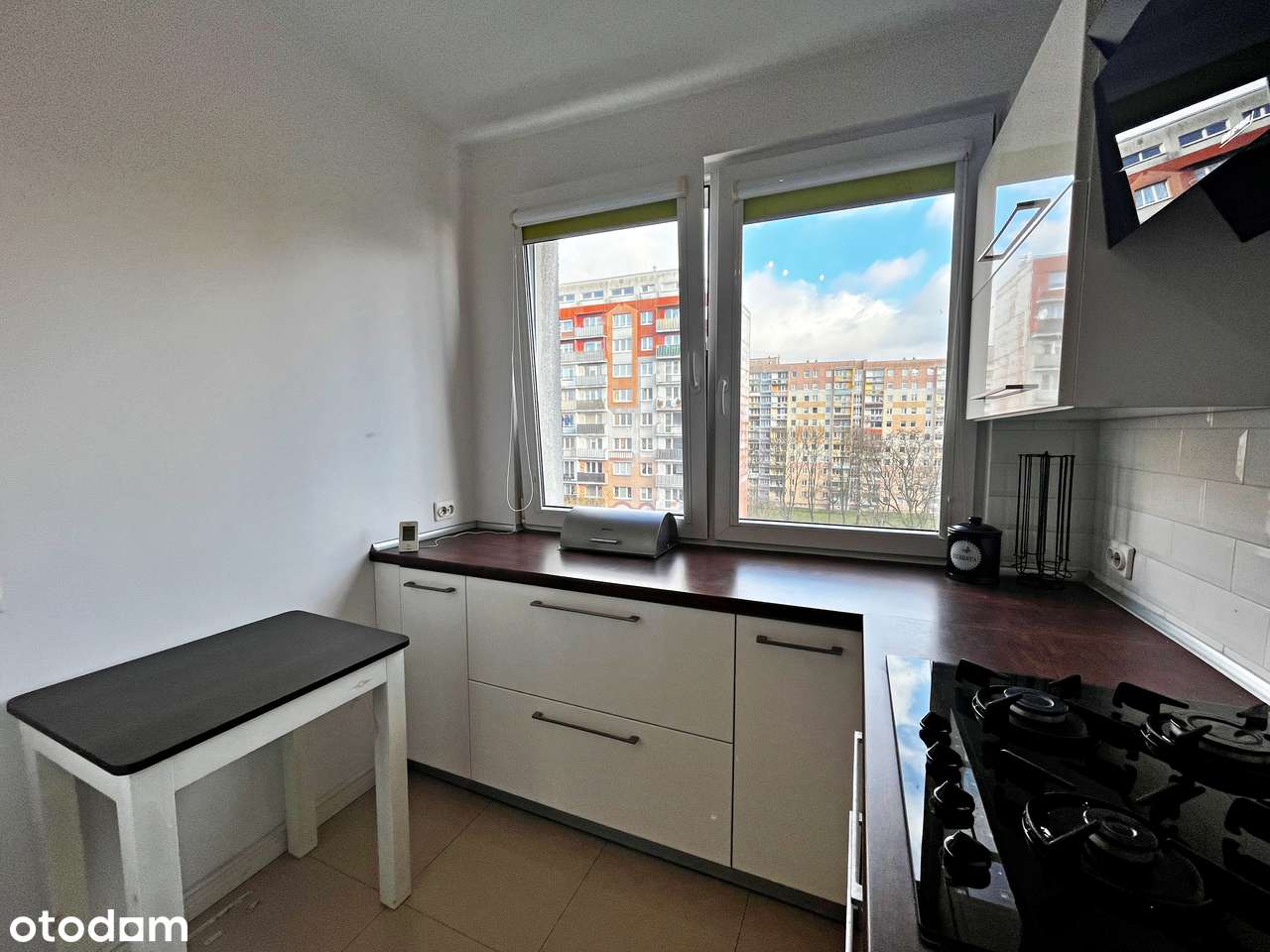 2 pokojowe mieszkanie z balkonem i klimatyzacją -ul. Śmigłego Rydza 36-6