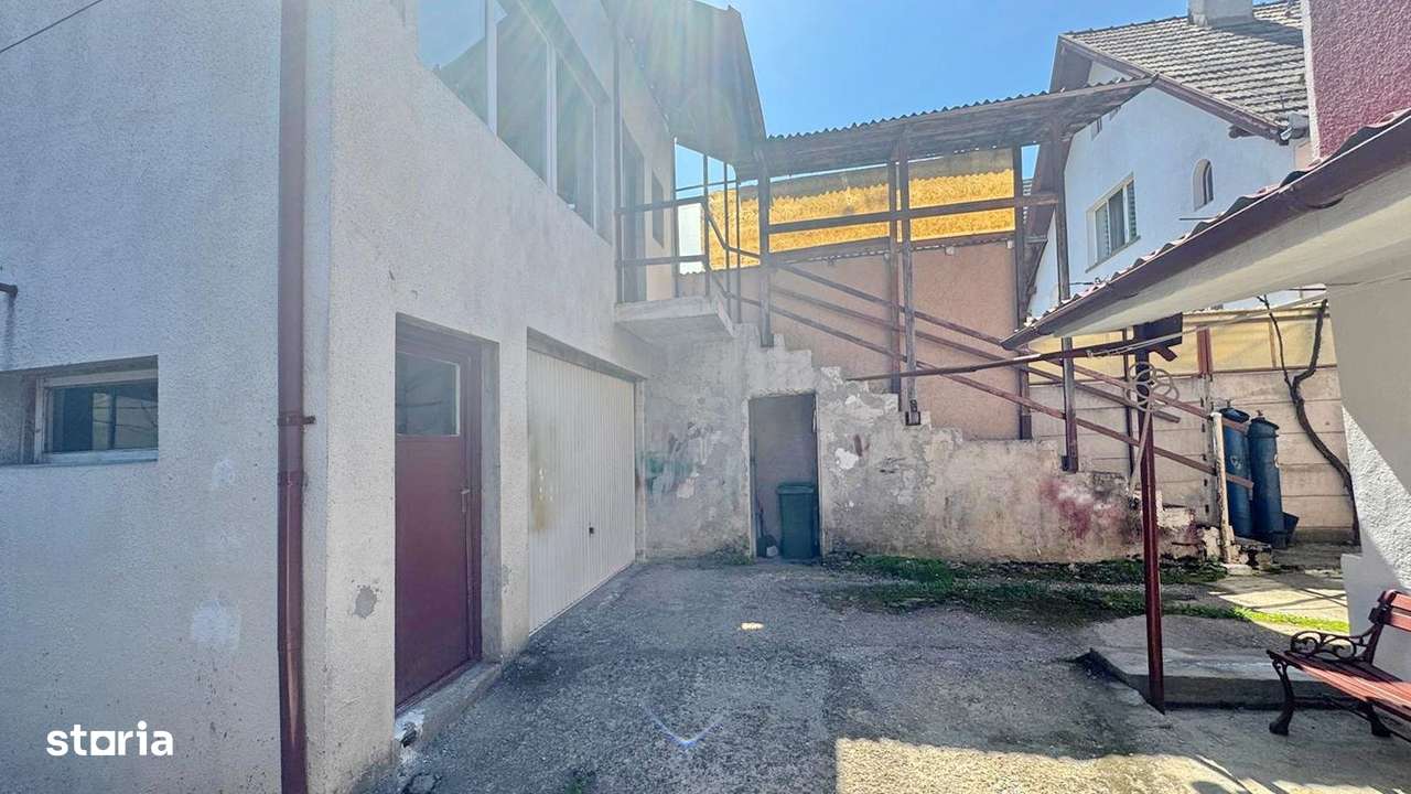 PROPRIETATE DE VANZARE IN CARTIERUL NOUA - Imagine principală: 4/8