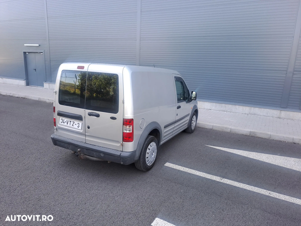 Ford Transit Connect T200S - 16