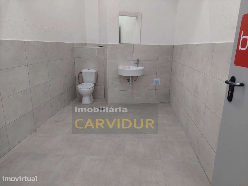 Baixa da Banheira Box.15m2 Arrendamento - Grande imagem: 2/6