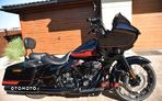 Harley-Davidson Touring Road Glide - 2