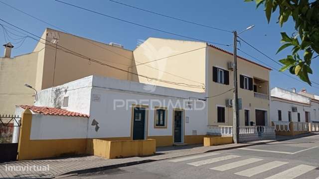 Casa de rés do chão com quintal, Sousel. - Grande imagem: 2/25