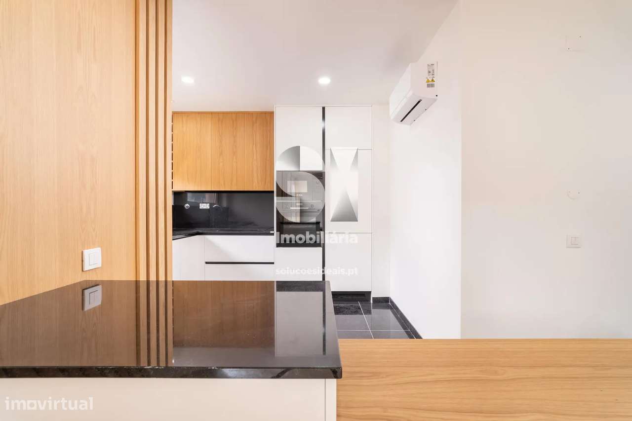 Moradia Geminada T4 - Grande imagem: 5/29