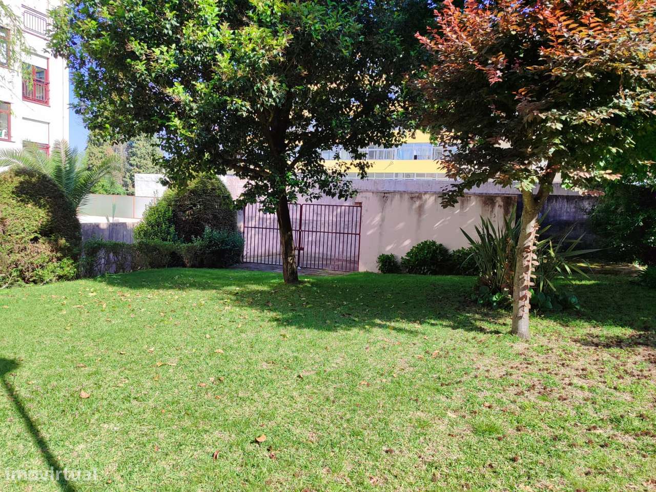 Apartamento c/ jardim privativo do condomínio - Parque da Prelada-2