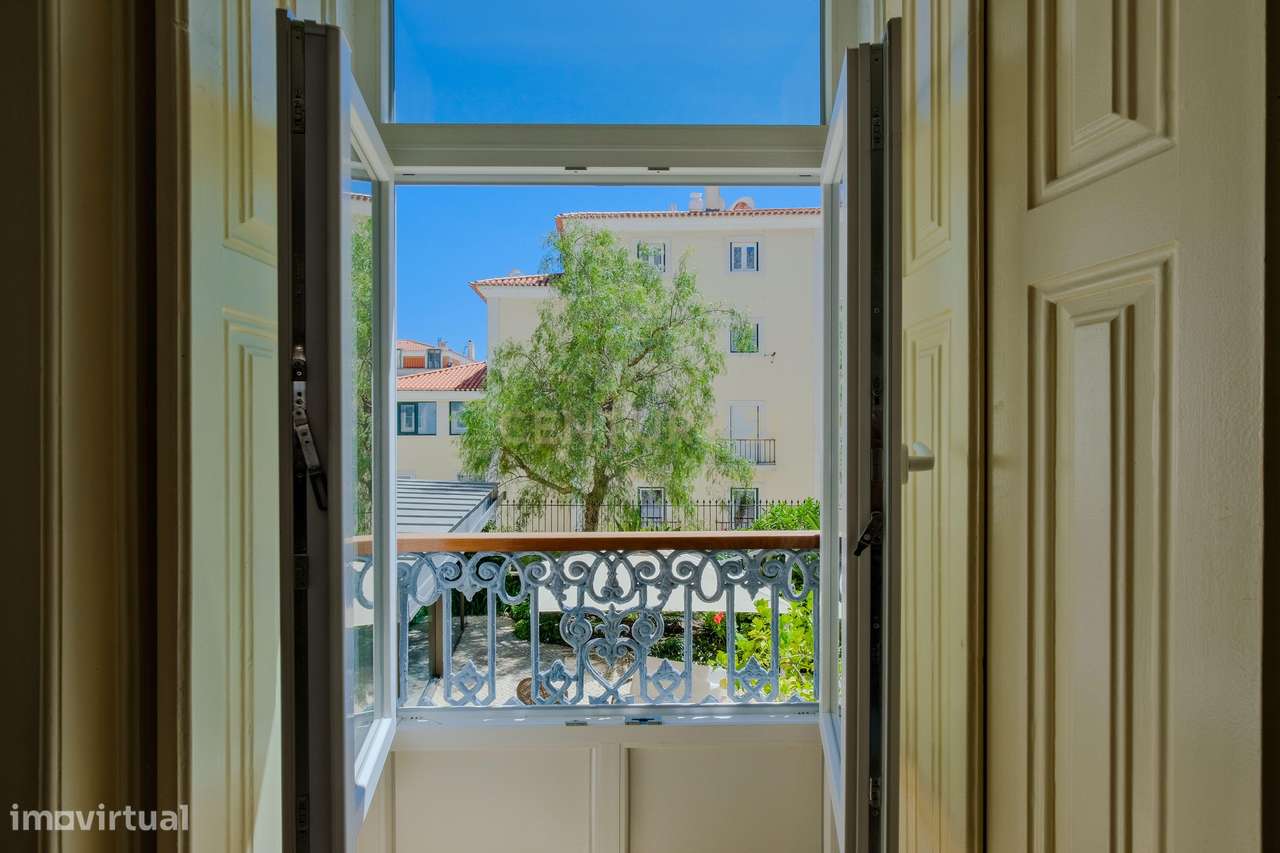Apartamento T5 no Chiado-3