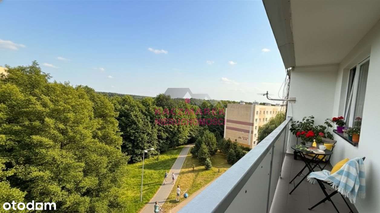 M5 Małopolska z widokiem na skwer zielony-2