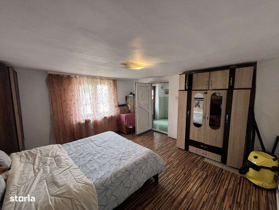 Casa 3 camere, Izvoare - Imagine principală: 1/17