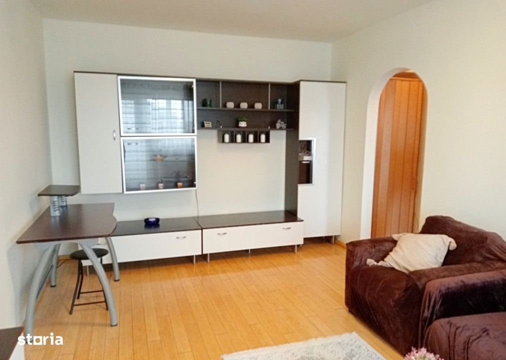 Apartament 2 camere 8 minute de Metrou Favorit, mobilat utilat complet