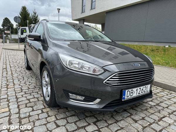 Ford Focus 1.0 EcoBoost Start-Stopp-System TITANIUM - 3