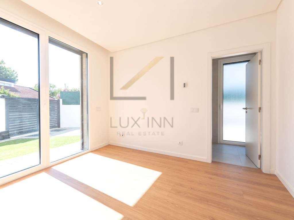 Moradia T4 isolada - Construção Nova-21