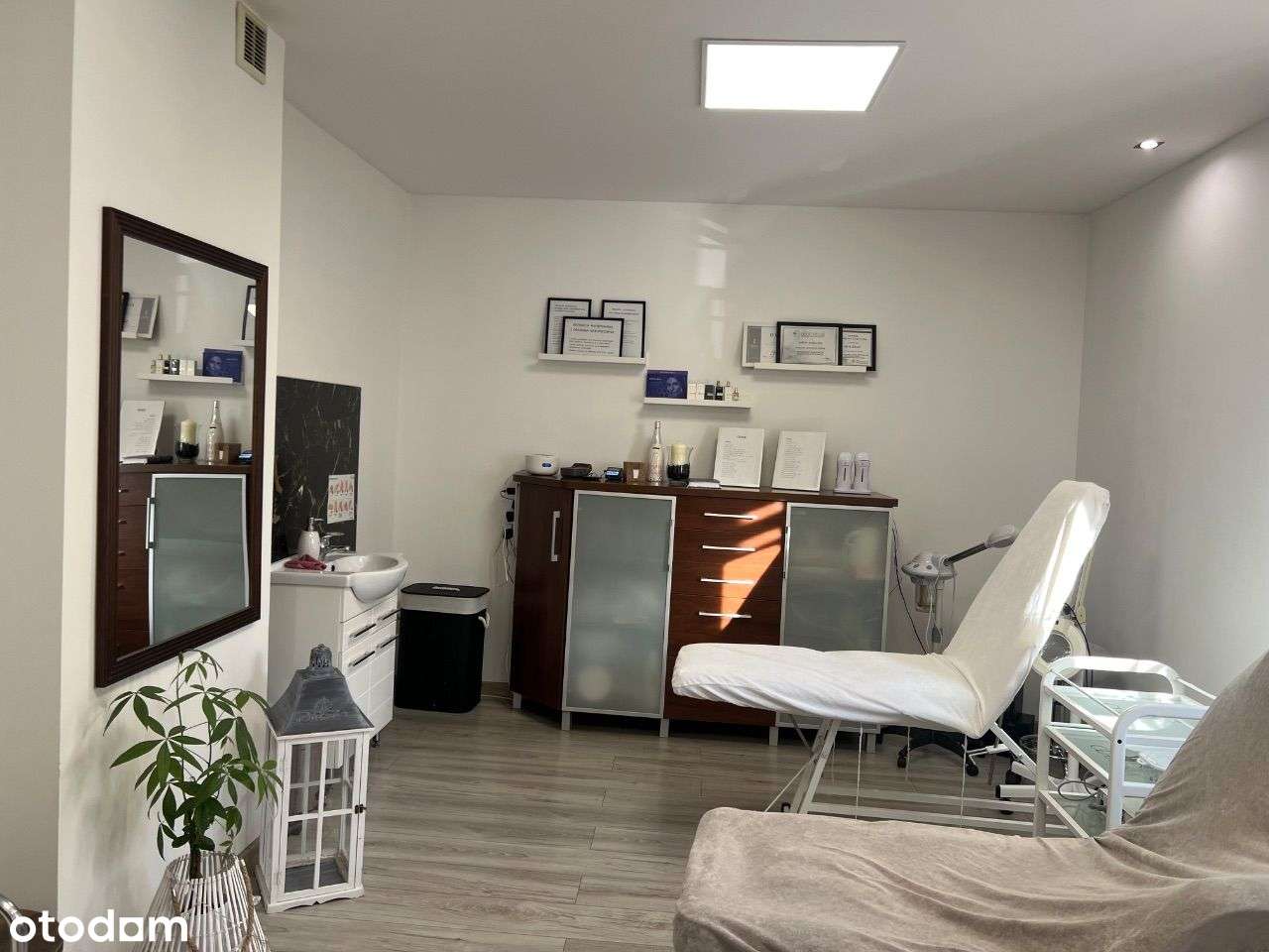 Atrakcyjna kamienica inwestycyjna w Lesznie-16