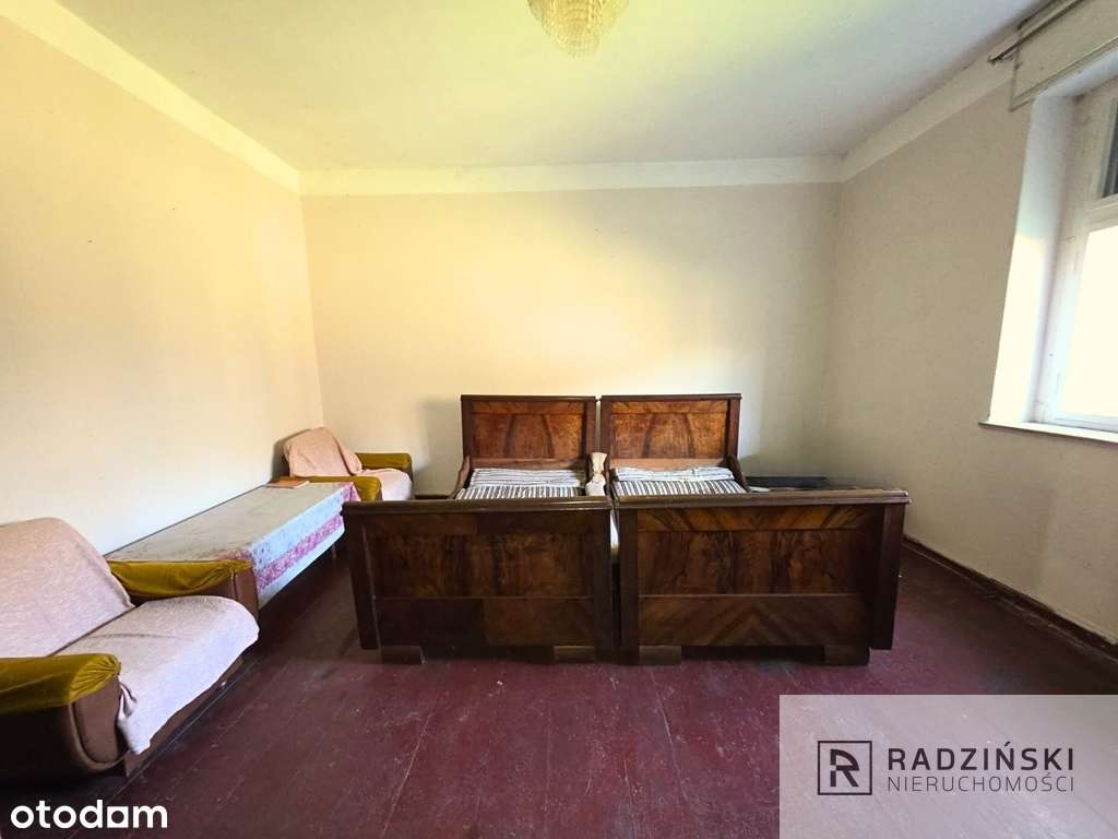 Poniemiecki dom przy lesie w Brzezince-6