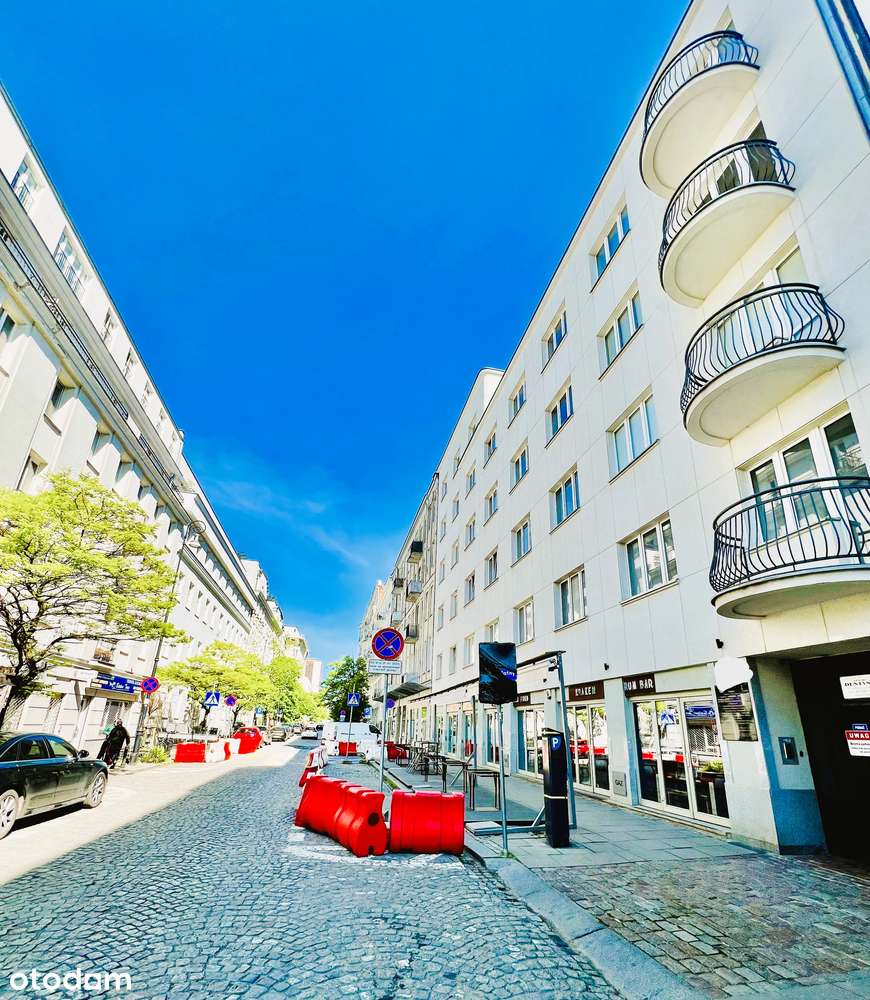 Okazja inwestycyjna:Kawalerka z osobną sypialnią i BALKONEM# KAMIENICA-16