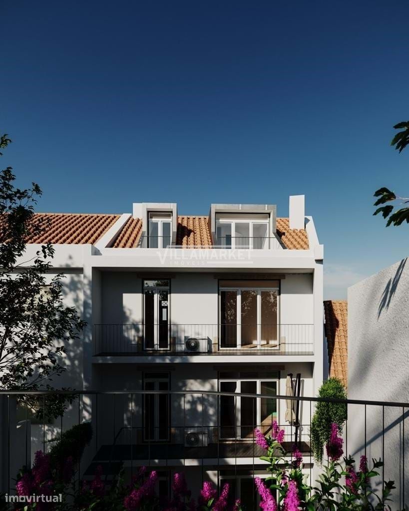 Apartamento T2 + 1 Duplex totalemente remodelado situado em Lisboa