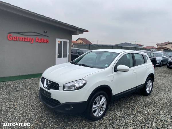 Nissan Qashqai 2.0 dCi DPF 4x4 - 1