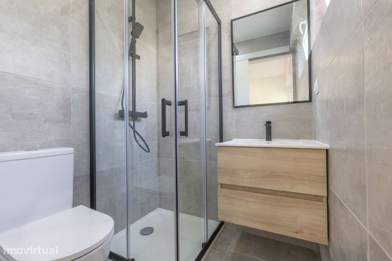 T3 Duplex a 2/3 minutos do Metro da Encarnação.-16