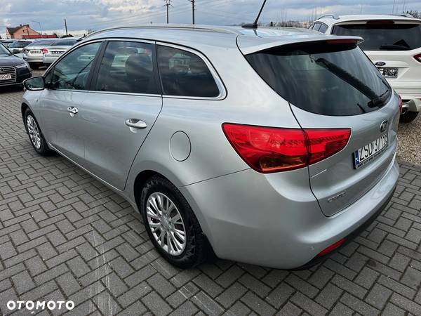 Kia Ceed Cee'd 1.6 CRDi Business Line - 6