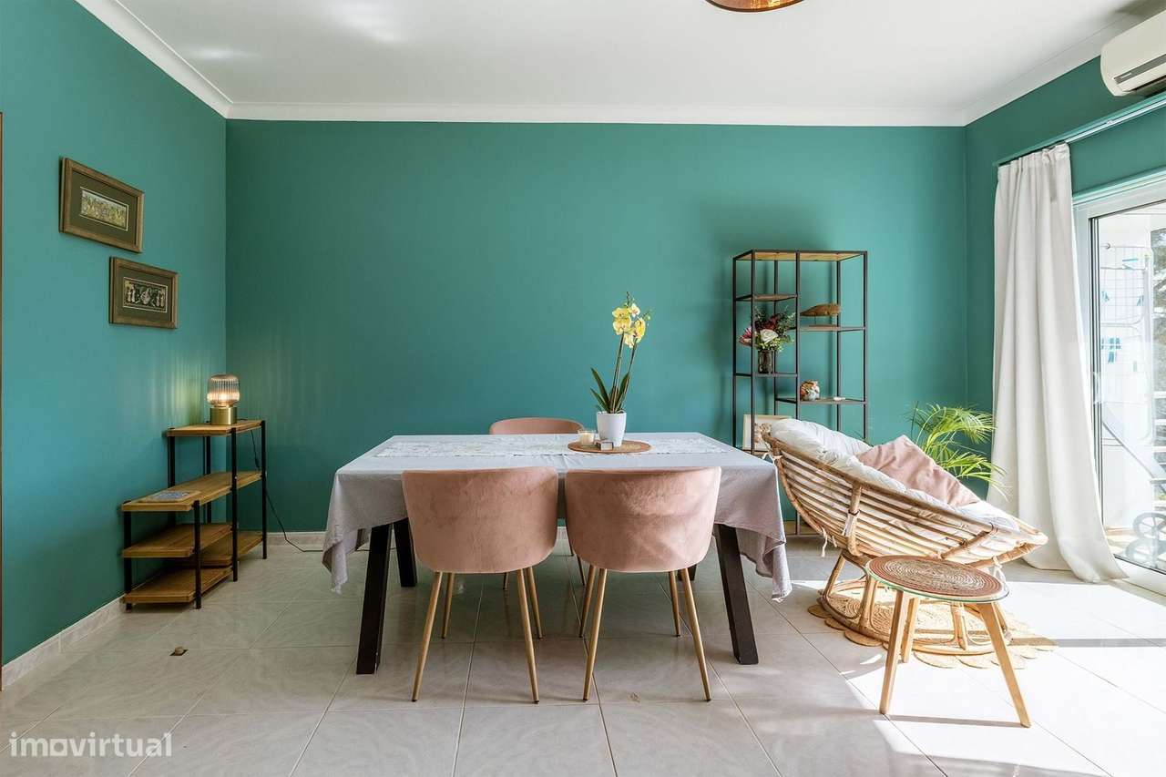 ESPAÇOSO E LUMINOSO APARTAMENTO T2 PARA VENDA PERTO DA PRAIA DA DONA A-9