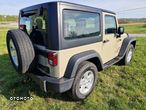 Jeep Wrangler - 4