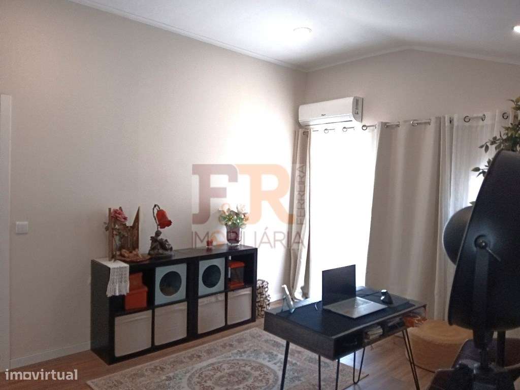 Moradia Isolada Duplex T6 Azeitão-26