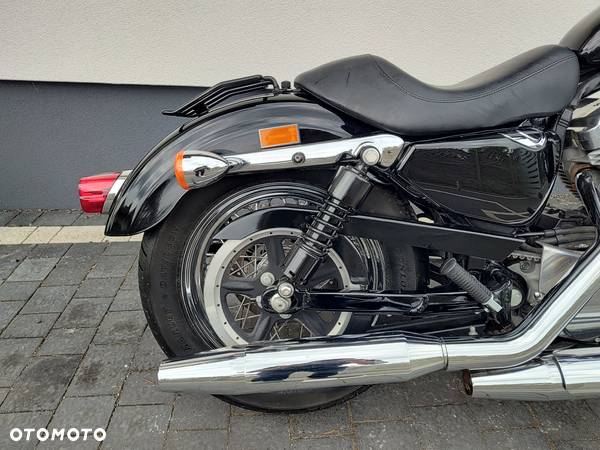 Harley-Davidson Sportster Iron 883 - 15