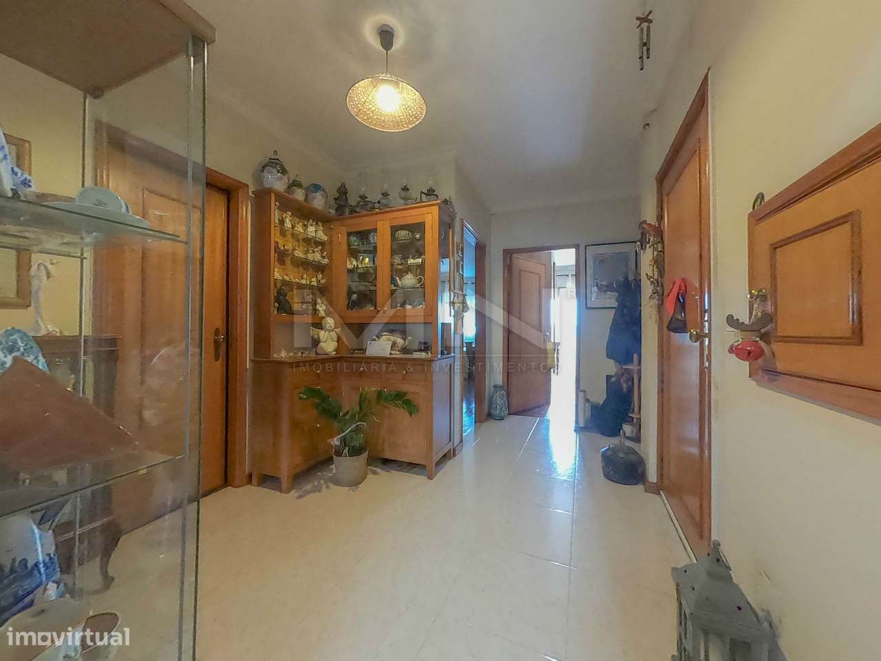 Apartamento T3 c/ Suite e garagem para dois carros-5