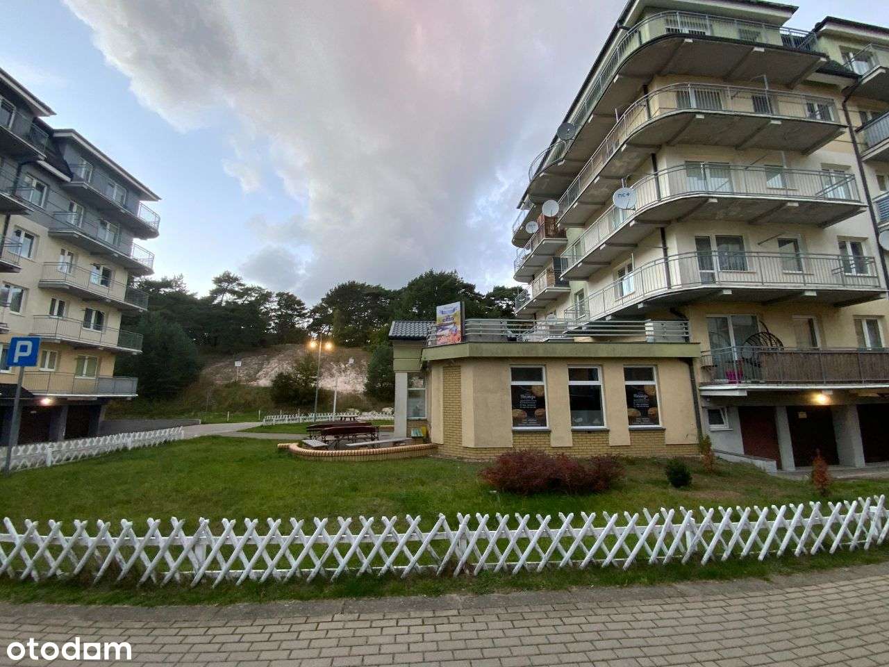 Atrakcyjny lokal użytkowy blisko morza!-3