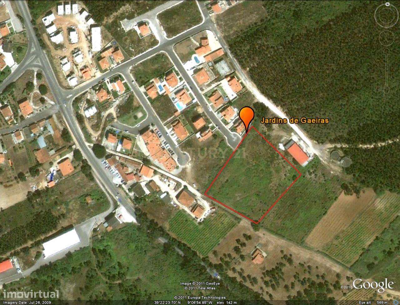 Terreno com PIP para construção de 8 Moradias - Grande imagem: 2/21