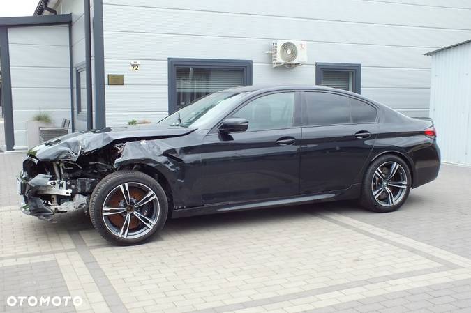 BMW M5 Competition - 12