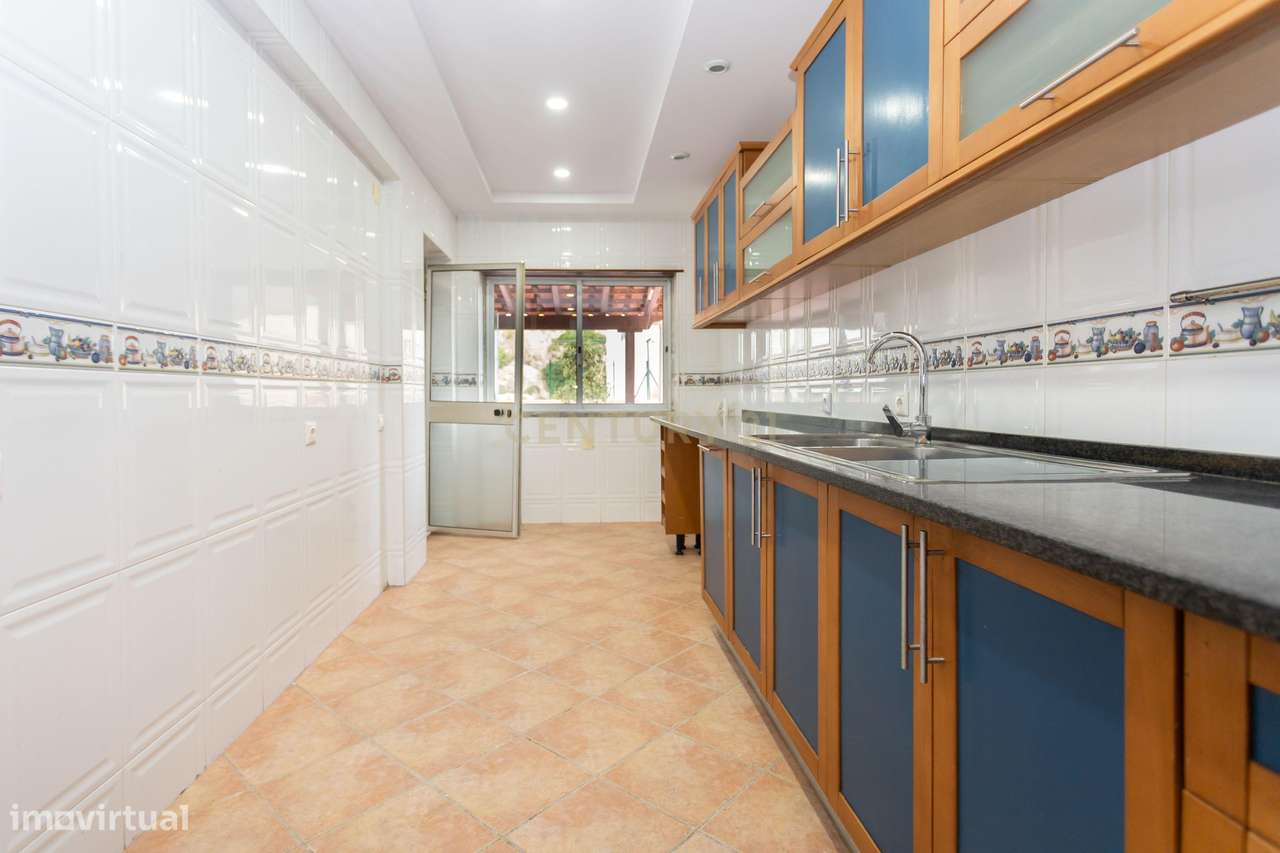 Apartamento T3 à venda no Feijó - Grande imagem: 4/25