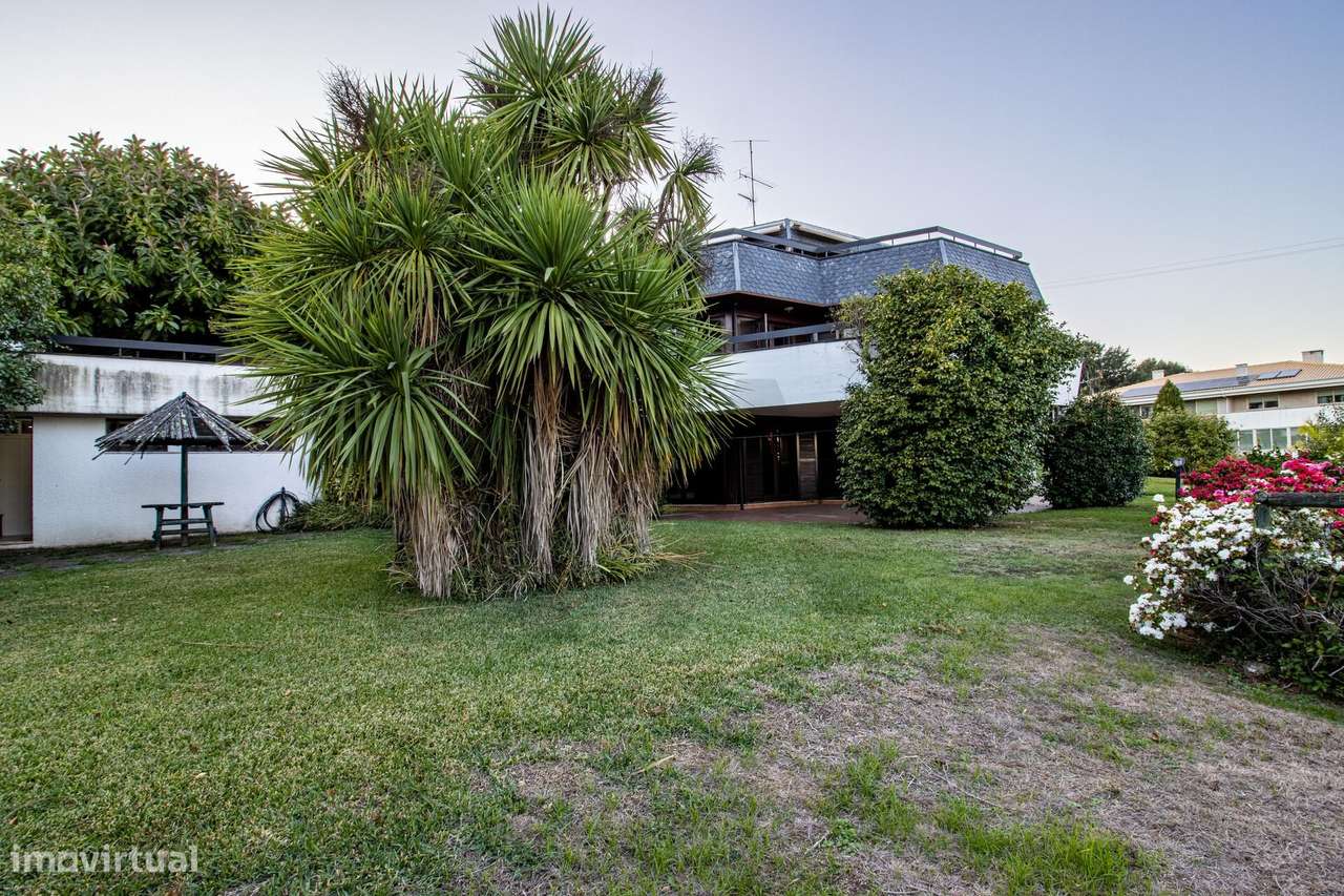 Moradia T4 com Excelentes Áreas – São João da Madeira! - Grande imagem: 4/40