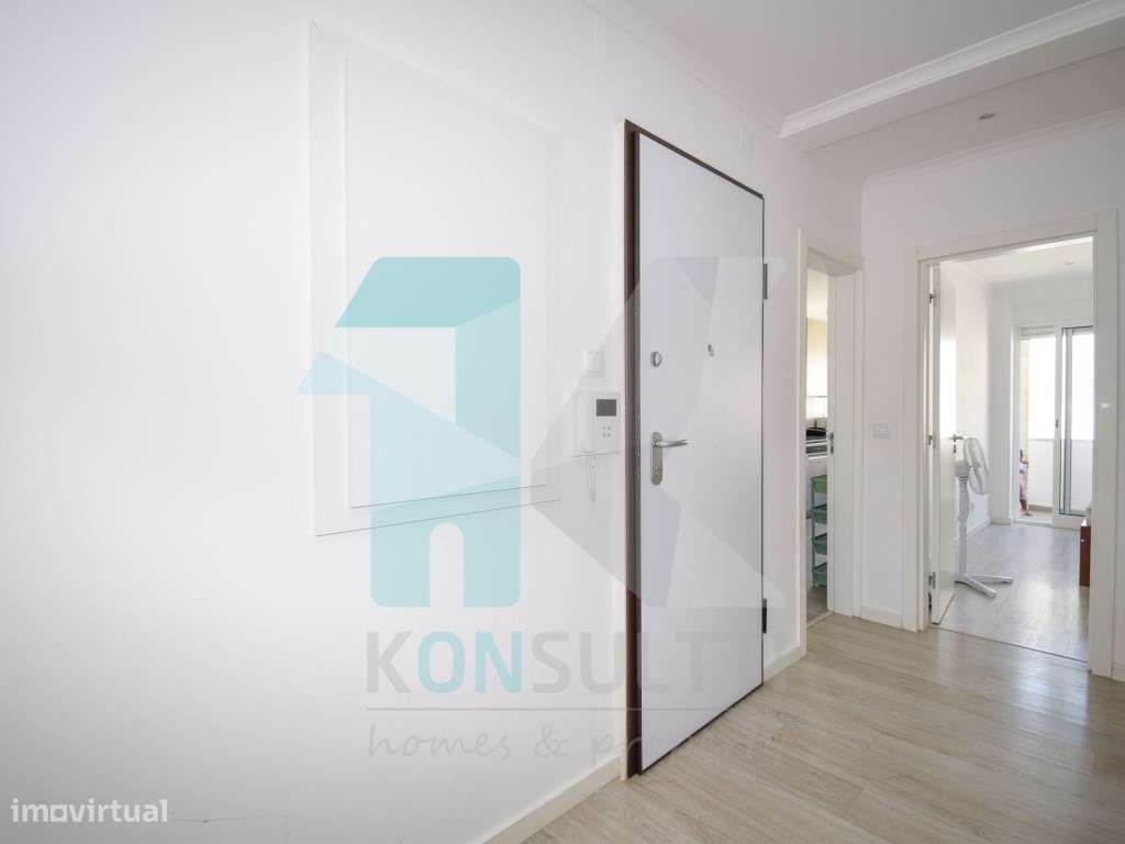 APARTAMENTO T3 | MASSAMÁ CENTRO - Grande imagem: 4/23