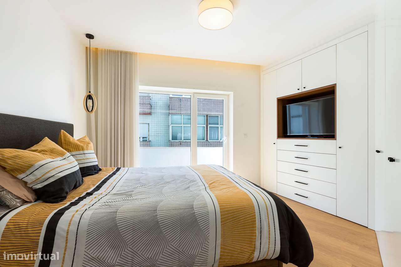 Apartamento T2, Paio Pires-9