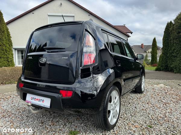 Kia Soul 1.6 CRDI Black Collection - 27