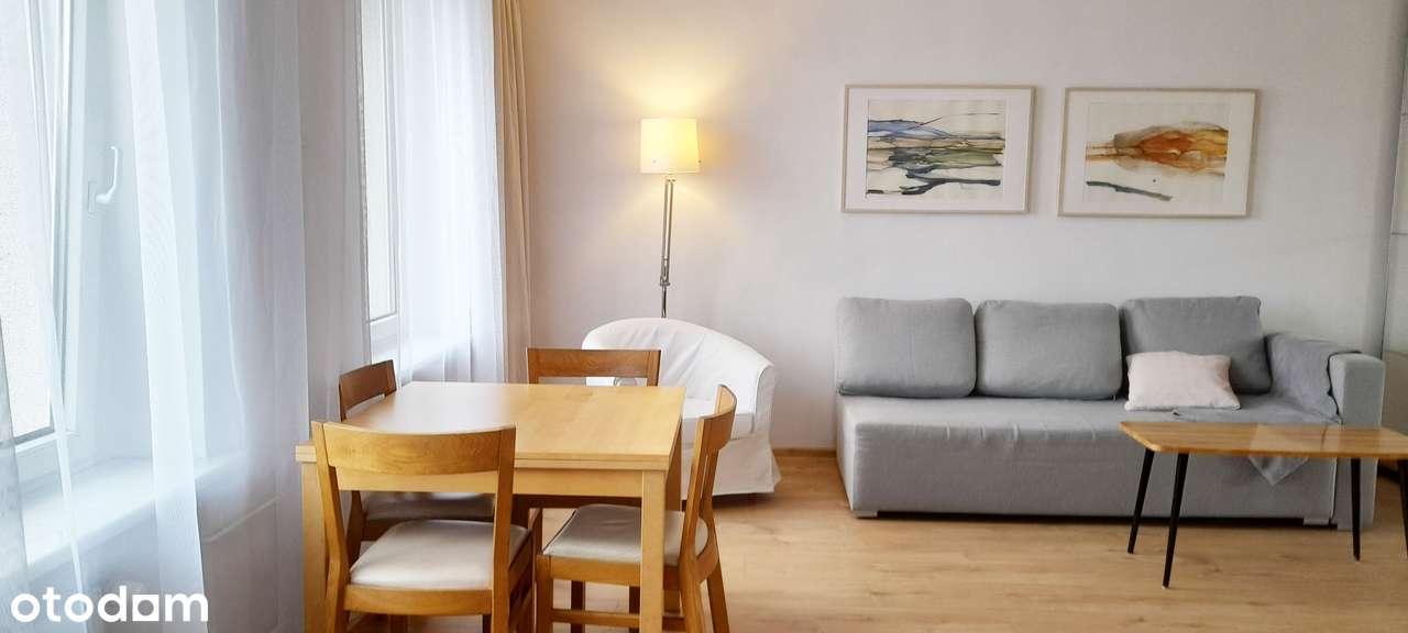 Jasna i przestronna kawalerka 38 m² – Katowice, ul. Narutowicza 5