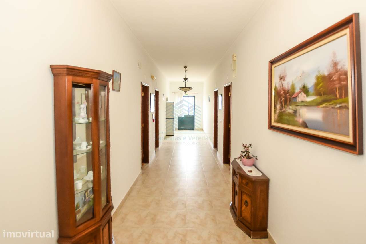 Residencial com 17 Quartos em Videla - Torres Novas-45