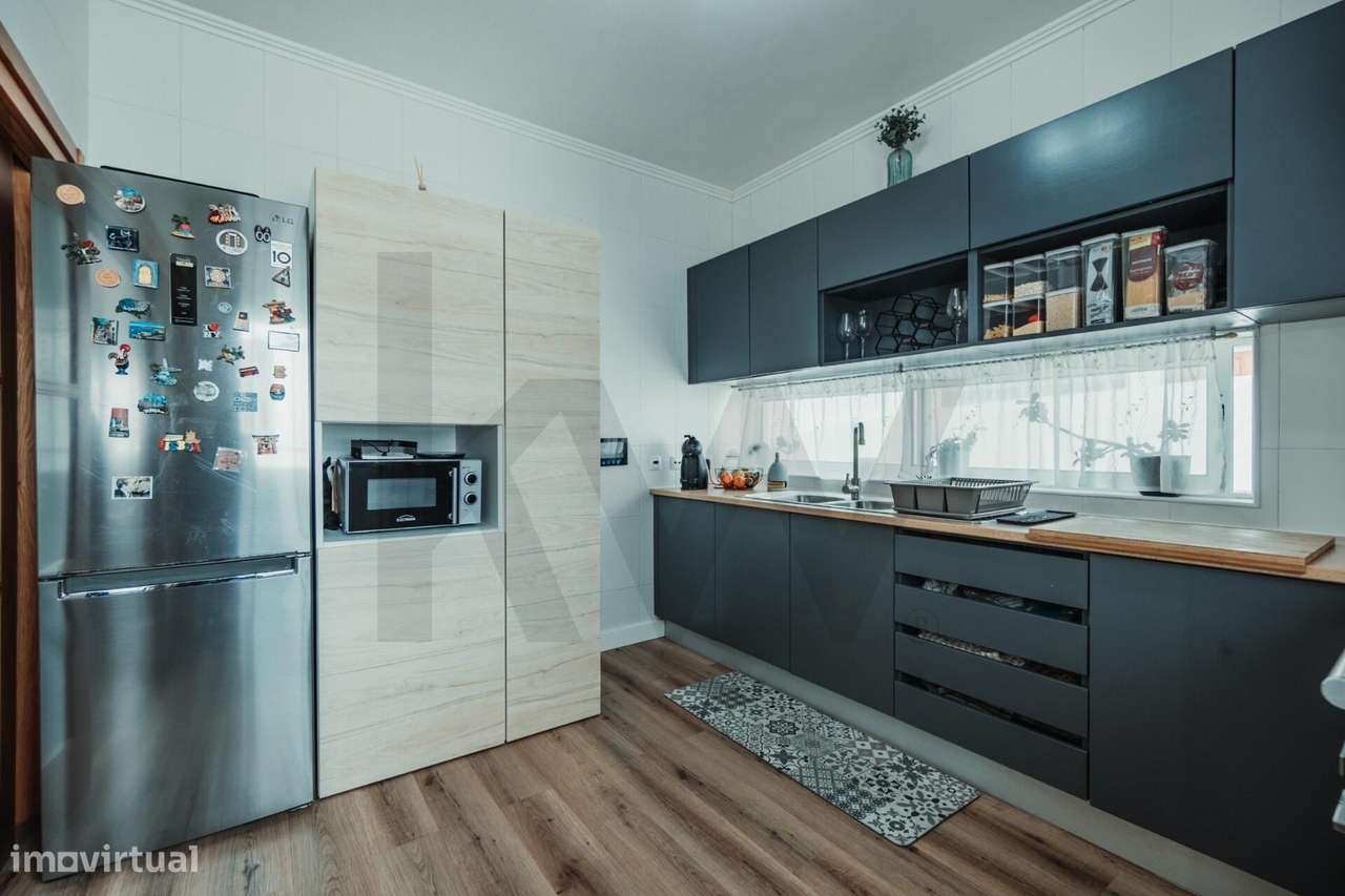 Moradia T2+1 com Garagem - Ponta Delgada-12