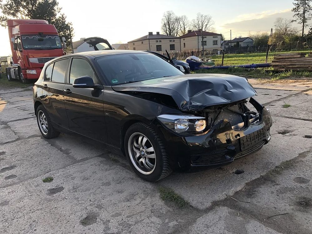 BMW 1 Series F20/F21 116i Urban Line 2012