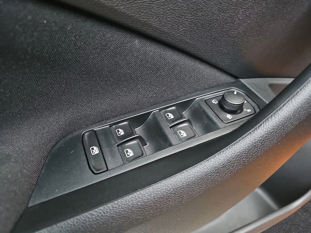 FV23%, Selection, 1.0 TSI 115KM, Salon Polska, ASO, 1wł.