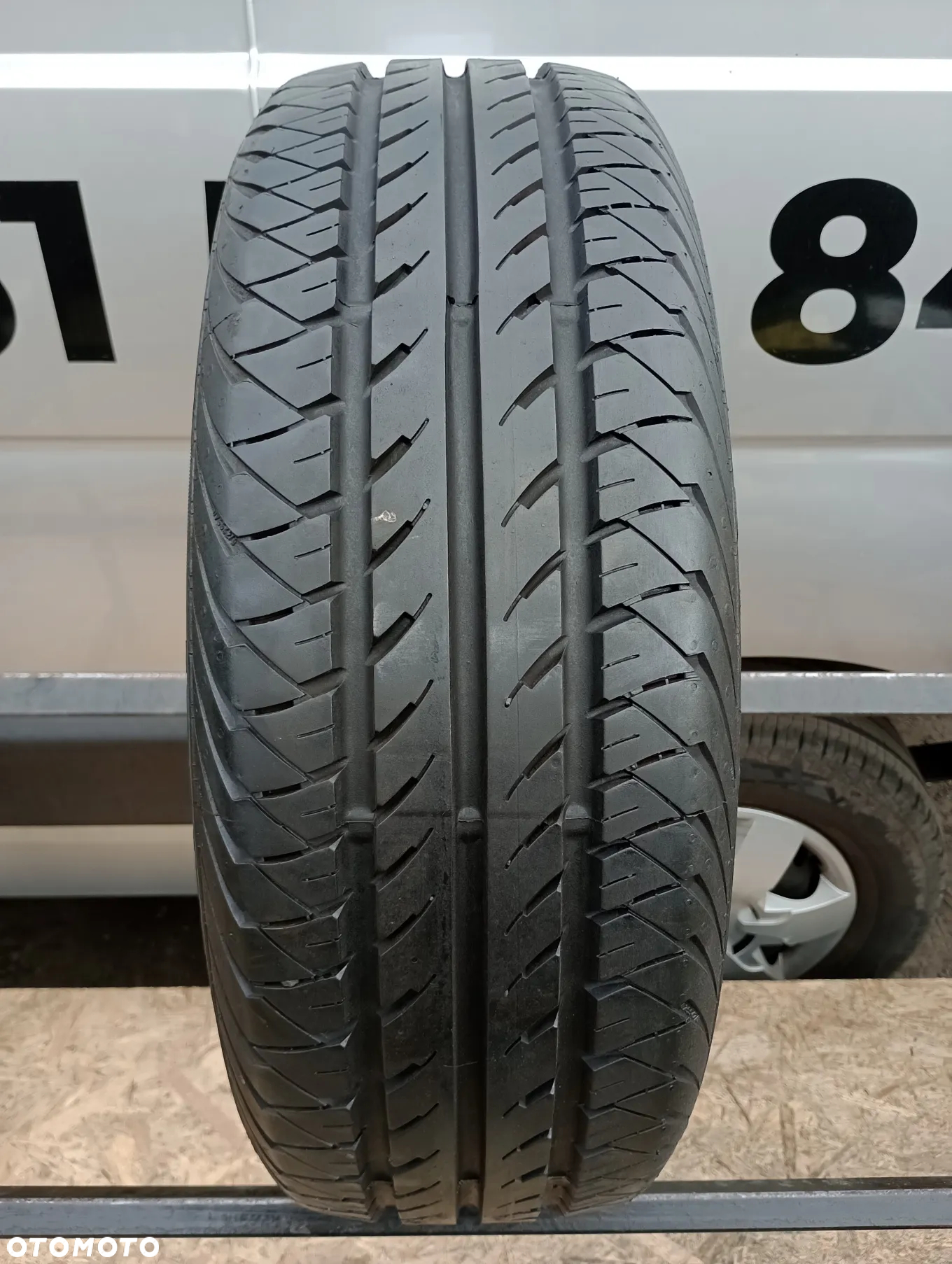 OPONA LETNIA WZMACNIANA 1x 195/60 R16C 99/97H CONTINENTAL VANCOCONTACT 2 - 2