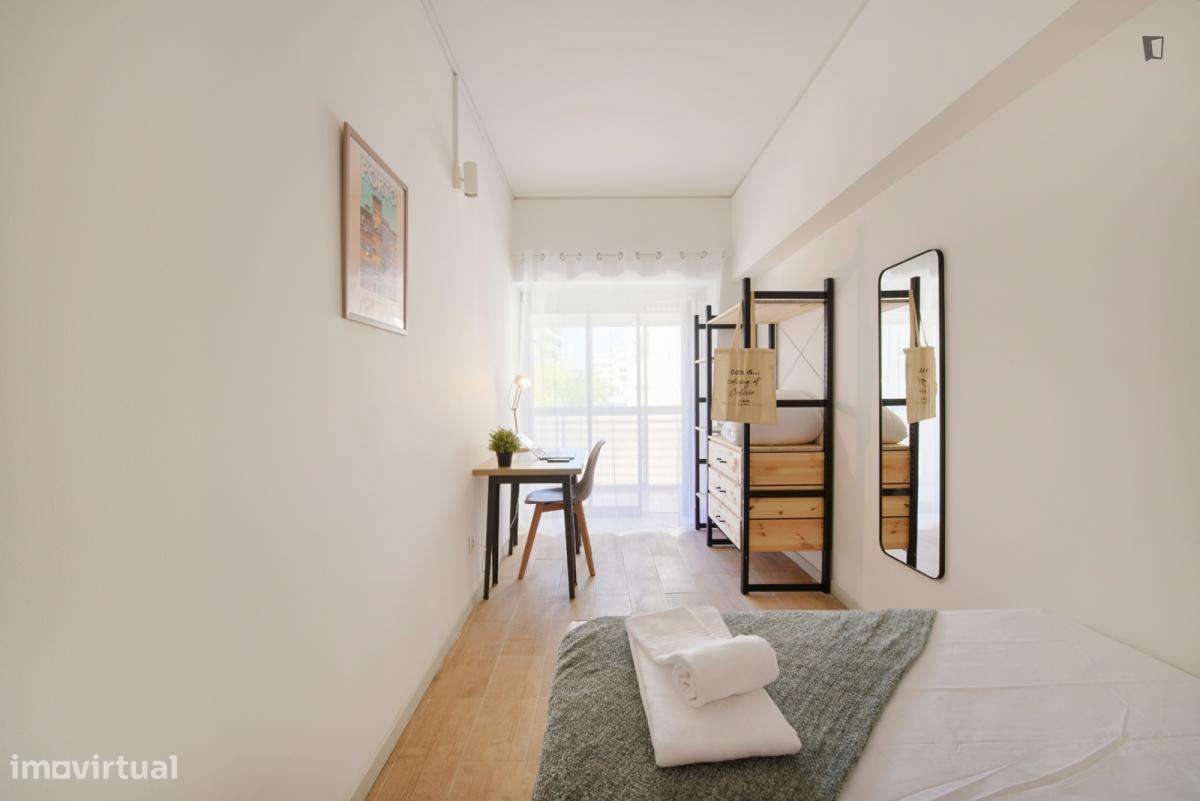 Quarto - localizado em Arroios Lisbon - Grande imagem: 2/31