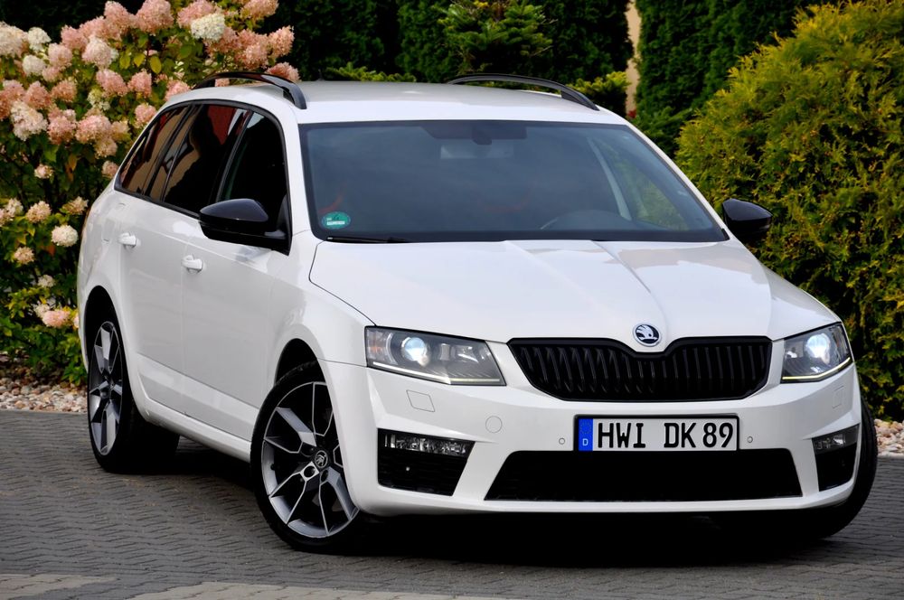 Skoda Octavia III 2.0 TDI (Green tec) DSG RS 2014