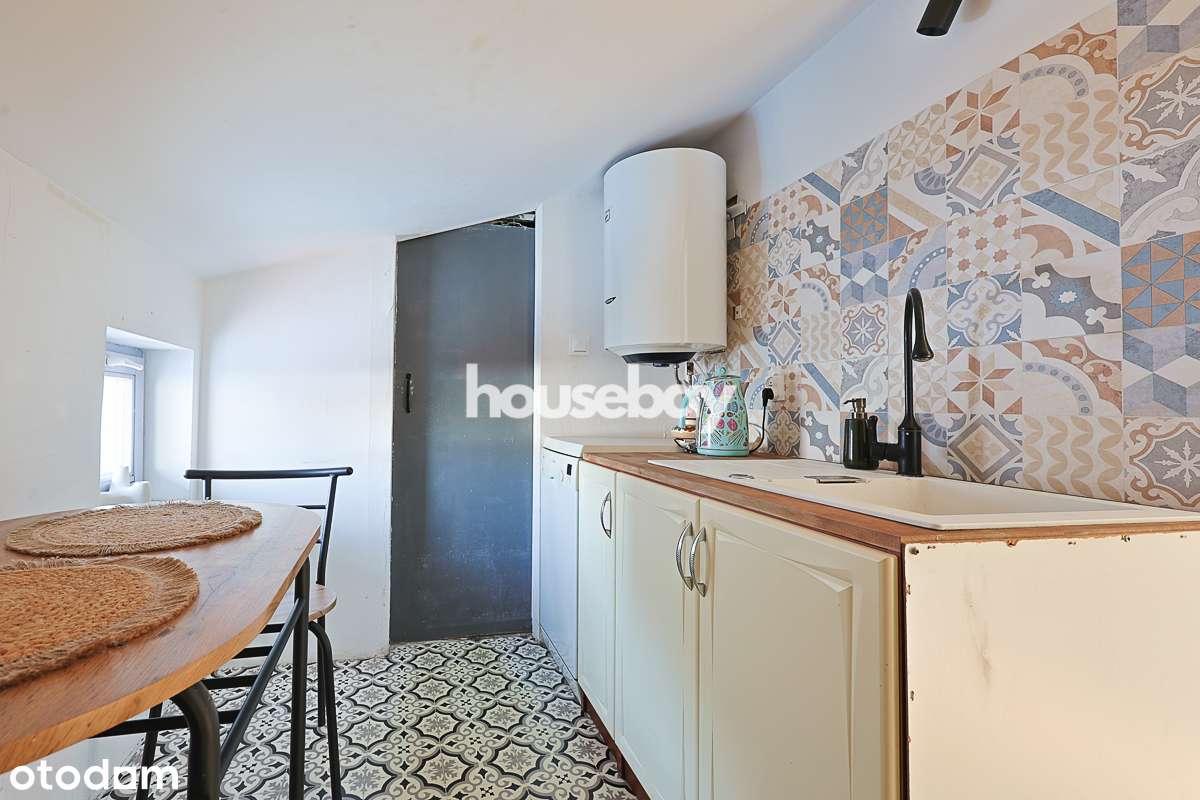 Dochodowe mieszkanie tuż przy plaży-13